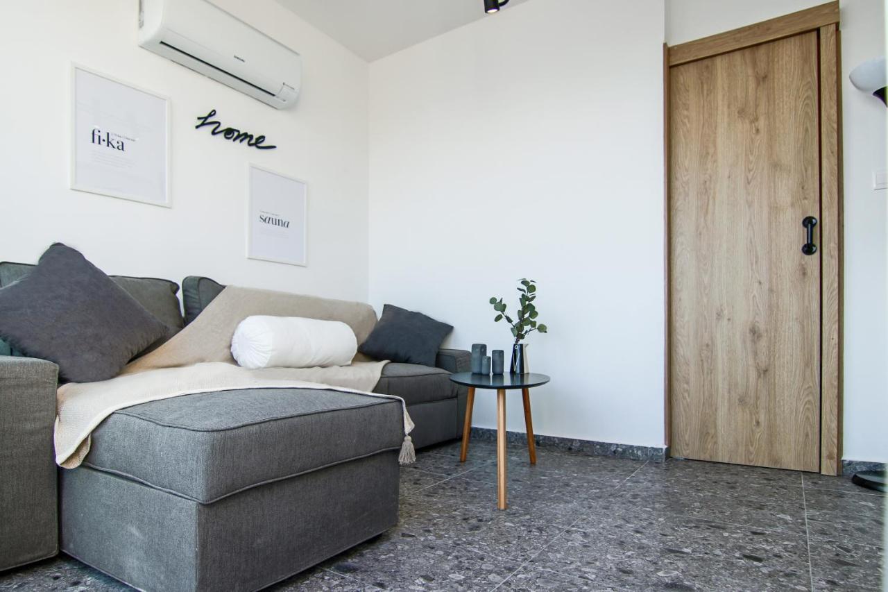 Phaedrus Living Seaview Studio Suite Lighthouse 52 Paphos 外观 照片